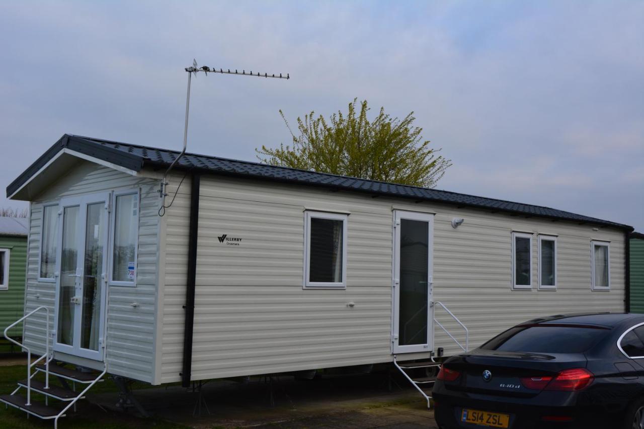 Holiday Home At Cherry Tree Holiday Park 738 Great Yarmouth Bagian luar foto
